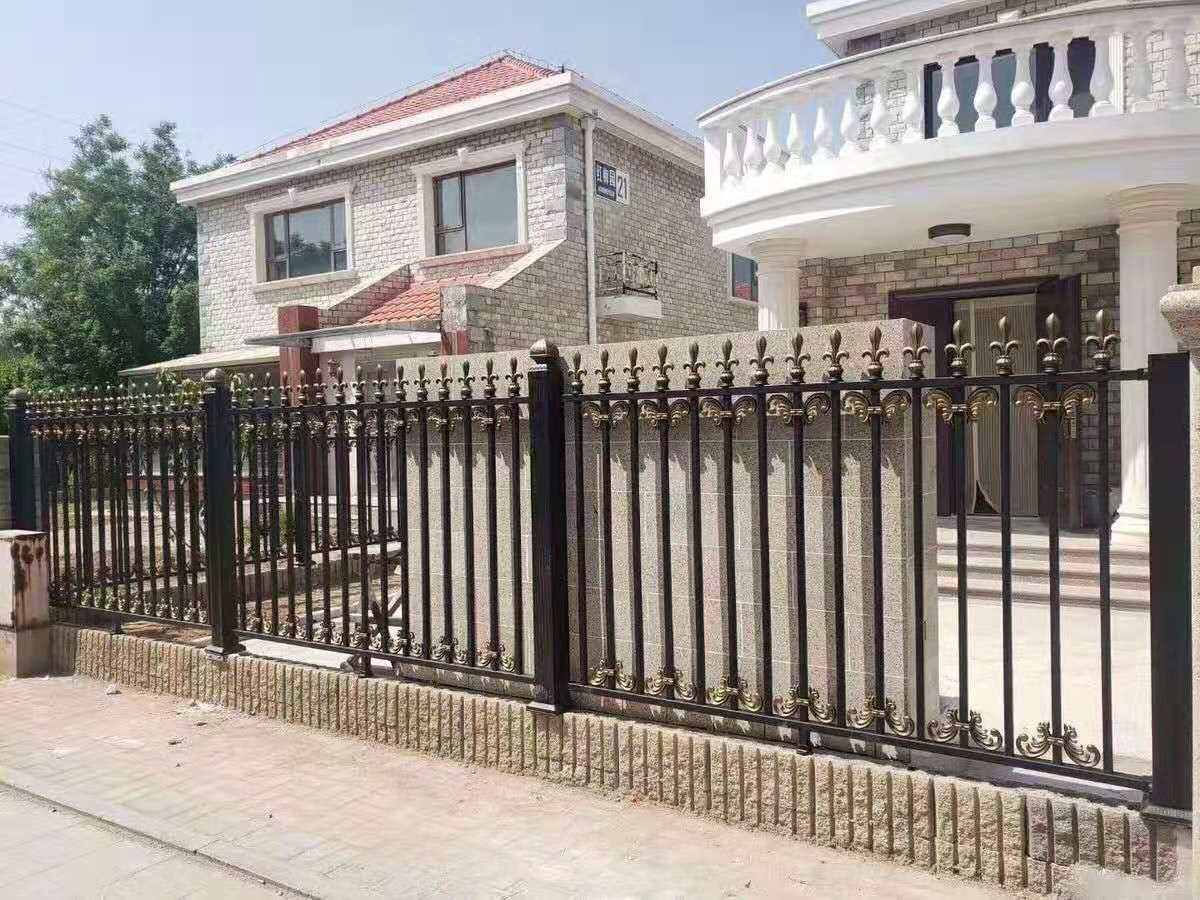 瓦房店别墅锌钢围墙